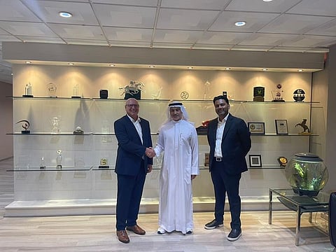 Khalid Al Zarooni, and Mubashshir Usmani, General Secretary of Emirates Cricket Board, greet the newly appointed DP World ILT20 CEO, David White.