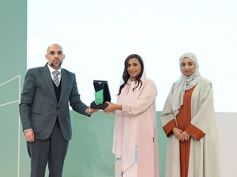 Sheikha Bodour bint Sultan Al Qasimi awarding Prof. Dr Mahmoud Sharif Ahmed Zakaria who won the first prize of first prize at the Sharjah Library Literature Forum 2023