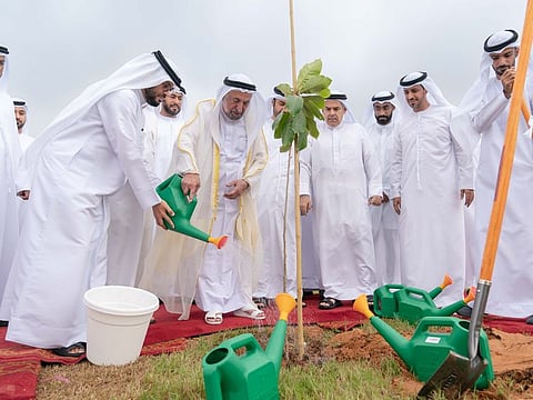 His Highness Dr Sheikh Sultan bin Muhammad Al Qasimi, Supreme Council Member and Ruler of Sharjah, planting an almond tree in Al Saf Park, located in the centre of the project