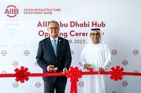 AIIB Abu Dhabi Hub was inaugurated by Mohamed Saif Al Suwaidi, Director-General of Abu Dhabi Fund for Development (ADFD) and the UAE’s Alternate Governor on the Board of Governors of AIIB, and Luky Eko Wuryanto, Vice President and Chief Administration Officer of AIIB.