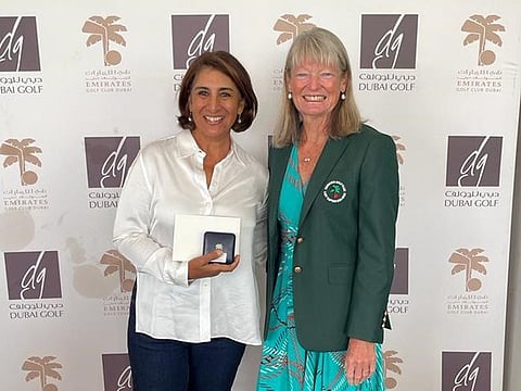 Nonita Chand (left) winner Best Overall Gross alongside Emirates Golf Club Ladies Captain Fiona Berry