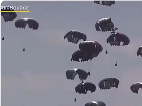 When Hamas launched the October 7 surprise attack, militants backed by rocket fire flew into Israel on paragliders. But thousands of people on social media wound up watching unrelated footage of Egyptian paratroopers skydiving over the Egyptian Military Academy in Cairo.