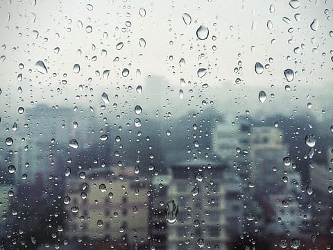 Clouds, scattered rainfall expected in UAE