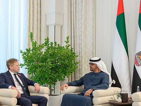 President His Highness Sheikh Mohamed bin Zayed Al Nahyan on Thursday received Grant Shapps, UK Defence Secretary, at Qasr Al Shati in Abu Dhabi.