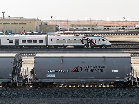 Etihad Rail is already stimulating the emergence of several initiatives that guarantee that the contribution to decarbonisation is achieved