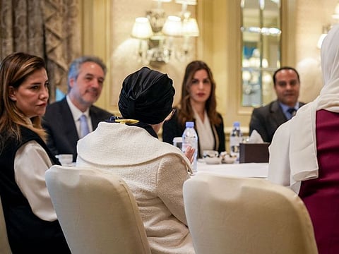 Sheikha Jawaher bint Mohammed Al Qasimi (2nd from R) during a meeting with a UNHCR delegation in Egypt