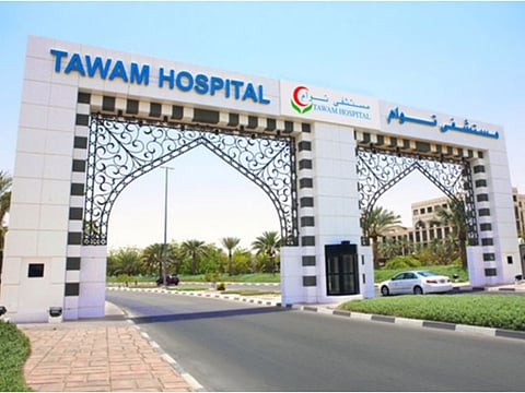 The main entrace of Tawam Hospital in Al Ain, United Arab Emirates. Tawam Hospital is a leading tertiary care institution in the UAE, and is prominently situated in Al Ain, making it one of the UAE's largest and most esteemed medical facilities in the country.