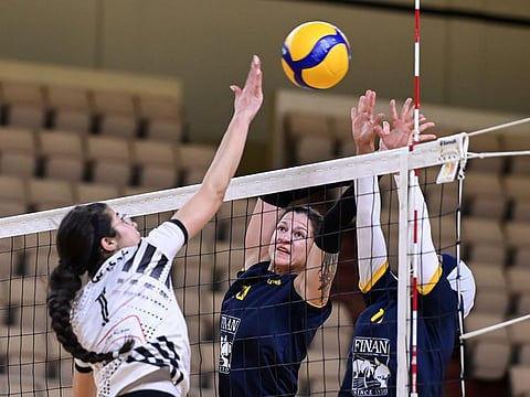 Jordan’s De La Salle had no difficulty in securing their well-deserved victory over the Syrian team Taldara SC in the volleyball competition of the Arab Women Sports Tournament on Tuesday.
