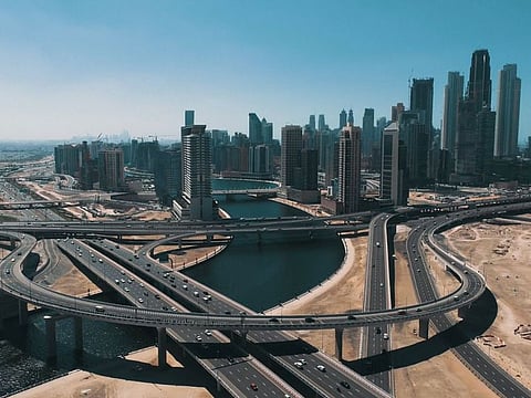 Al Khail Road is one of Dubai’s key traffic corridors stretching from Business Bay crossing to its junction with Sheikh Mohammed bin Zayed Road, encompassing six lanes in each direction.
