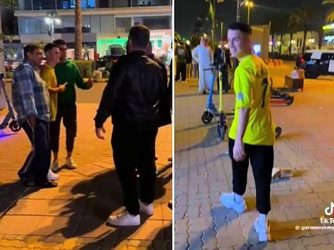 Appearing in Ronaldo’s shirt No 7 at the Saudi Al Nassr Club, the man is seen wearing the Portuguese legend’s hairstyle and emulating him.