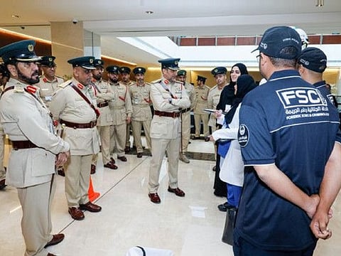 Lt. Gen. Abdullah Khalifa Al Marri, Commander-in-Chief of Dubai Police, toured the department's facilities and reviewed the projects presented within the Future Forensic Projects Exhibition, praising the efforts of the work teams in their aspiration for continuous development.