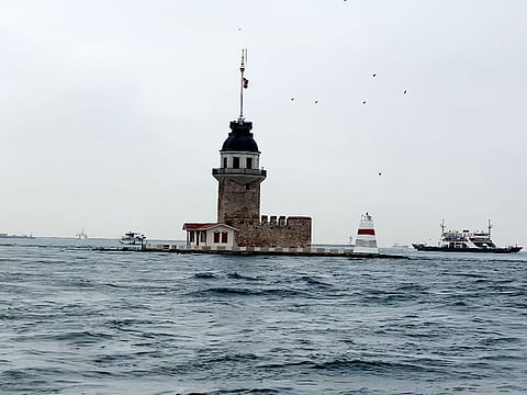 The Maiden’s Tower, believed to have been built in 410BC, is on a small islet at the southern entrance of the Bosphorus strait in Istanbul, Turkey. Initially a custom station, it was later used as a defence tower. Now it’s a monument-musuem.