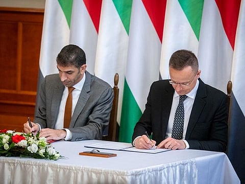 Dr Thani bin Ahmed Al Zeyoudi, Minister of State for Foreign Trade of the UAE, and Péter Szijjártó, Minister of Foreign Affairs and Trade of Hungary signed the economic cooperation deal.