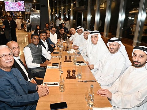 The Indian Business and Professional Council, affiliated with the Sharjah Chamber of Commerce and Industry (SCCI), meets with Indian businessmen