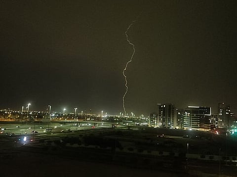 Lightning in Abu Dhabi