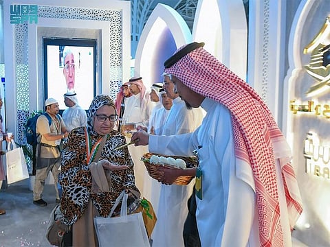 Indian pilgrims being welcomed at Medina’s Prince Mohammed bin Abdulaziz airport.