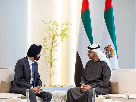 Ajay Banga (L) and Sheikh Mohamed bin Zayed Al Nahyan (R).