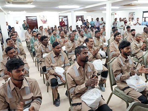 Inspection teams from the Ministry of Human Resources and Emiratisation are set to conduct field visits to work sites in order to ensure companies’ compliance with the midday break