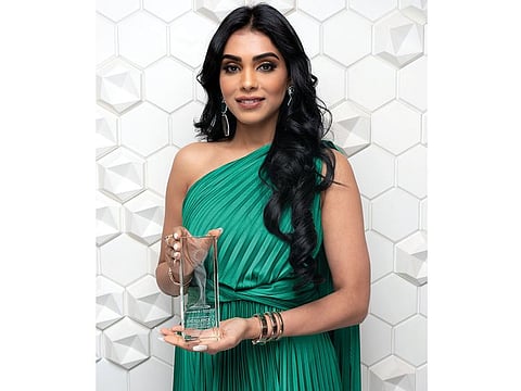 Debanjali Kamstra with her Excellence in Business – Best Young Entrepreneur award