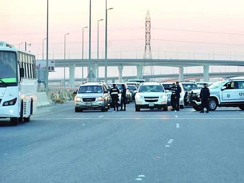 Kuwaiti security agencies during an inspection targeting illegal foreign residents.