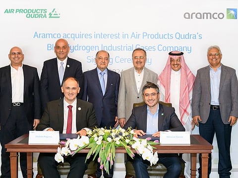 Upon completion of the transaction, Aramco and APQ, a joint venture between Air Products and Qudra Energy, are expected to each own a 50% stake in Jubail-based Blue Hydrogen Industrial Gases Company (BHIG).