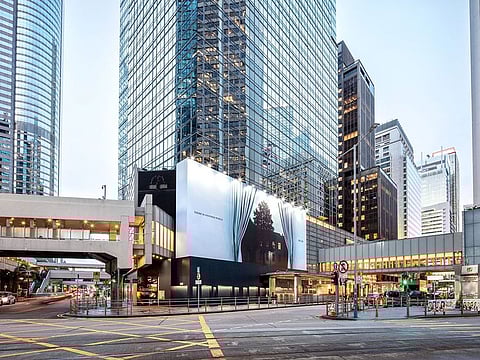 ADQ will purchase newly issued shares in Sotheby’s, aiming to reduce the company’s leverage and support its growth and innovation plans.