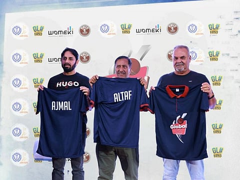 (From Left) Dav Whatmore (R), Shehzad Altaf and Saeed Ajmal at the kit launching ceremony of GloFans High Sshool Cup in Sharjah