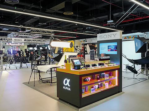 Advanced Media Trading enjoys prominent presence in video and photography equipment retail