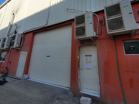 A bakery has been shut down in Abu Dhabi for violating food safety regulations