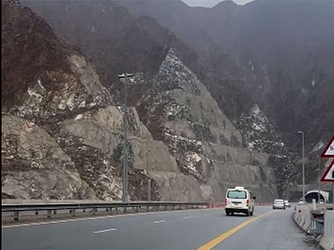 Cloudy and rainy weather over the past few days also caused a slight decrease in temperatures across the country.