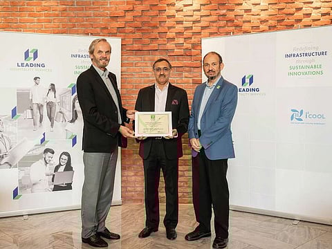 Khalid Bushnaq (Chairman EmiratesGBC), Atul Kapil (Group GM, LHS) and Abullatif Albitawi (CEO EmiratesGBC). Presenting EmiratesGBC membership certificate.