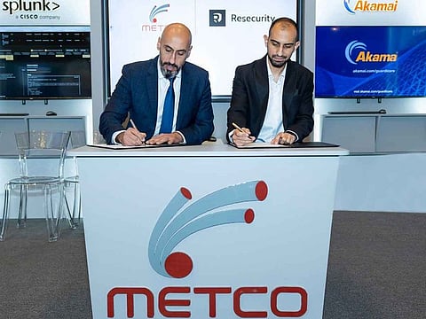Representatives from Resecurity and METCO sign partnership to enhance cybersecurity in Kuwait.