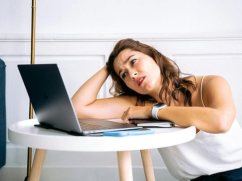 Work for 25 minutes, then take a 5-minute break to recharge. After four sessions, take a longer 15-30 minute break. You’ll conquer tasks in no time.