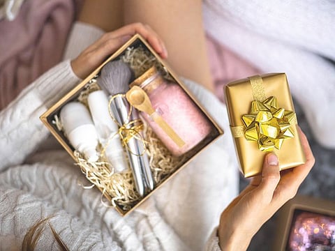 Splurge on beautiful gift sets during the White Friday Sale and delight your loved ones, this holiday season.