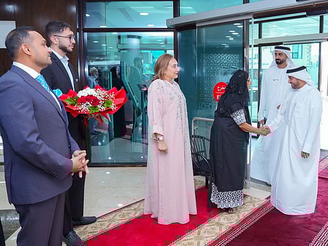 Dr. Zulekha Daud welcoming His Excellency Sheikh Mohammed Bin Humaid Al Qasimi