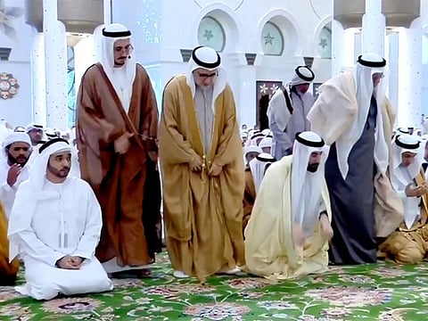 During the prayers, imams and worshippers supplicated to Allah for His mercy, forgiveness, and blessings.