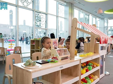 In addition to caregiving, the centre offers a variety of educational programmes designed to develop children’s cognitive and creative skills.