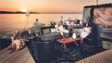 Each Italian brand has its peculiar trait, be it contemporary, traditional, luxurious, minimalistic or chic