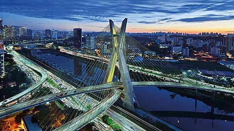 As one resident puts it, Sao Paulo is not beautiful, like Rio, but it rewards anyone who puts in a little effort