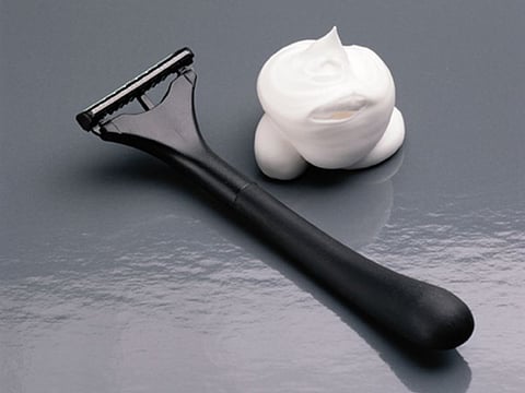 razor and shaving cream