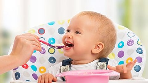 baby eating