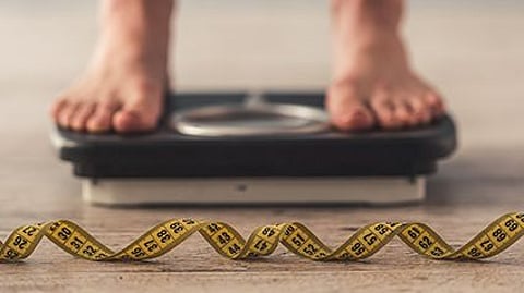 El aumento del índice de masa corporal se relaciona con 18 tipos de cáncer en hombres