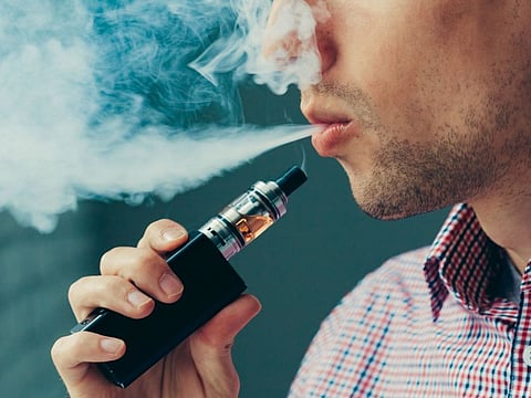 Añadir el vapeo a fumar provoca unos efectos respiratorios incluso peores