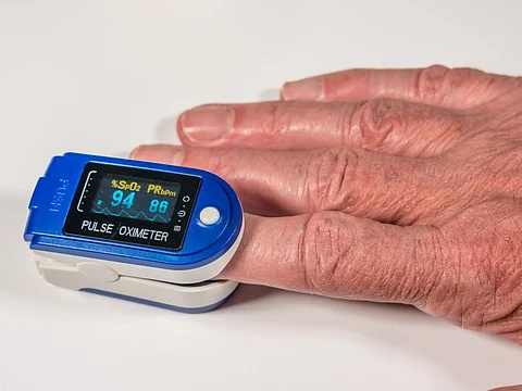 A pulse oximeter