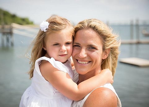 Chelsea Oakley & daughter Cora