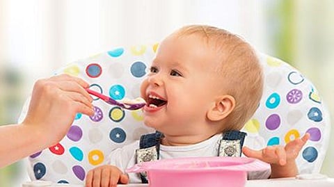 baby eating