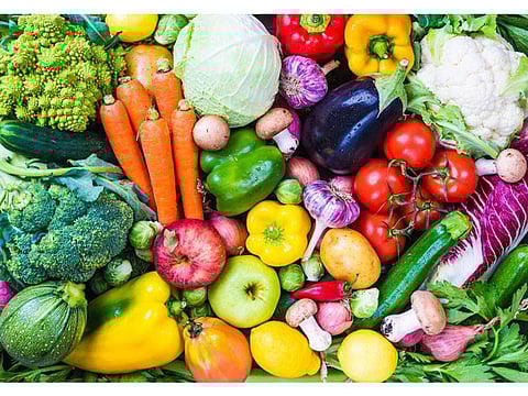 different types fruits and vegetables