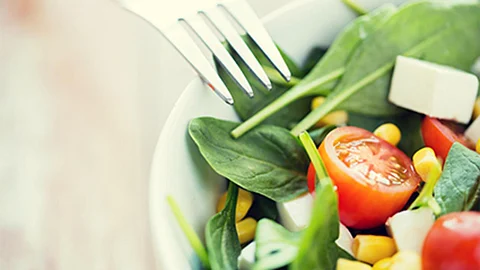 salad 10 propósitos saludables de Año Nuevo de los médicos estadounidenses