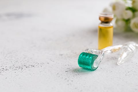 Microneedling device