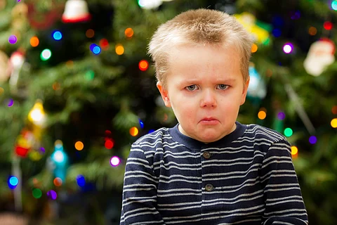 Las vacaciones pueden ser difíciles para los niños con TDAH y ansiedad: consejos para padres